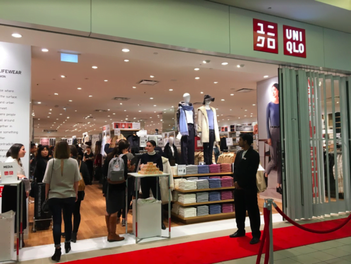 Uniqlo Metrotown Opening