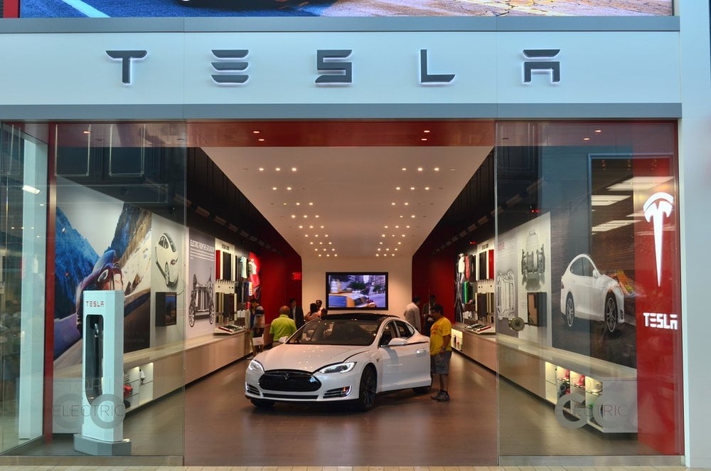 Tesla Puts the Brakes on Massive Store Closures