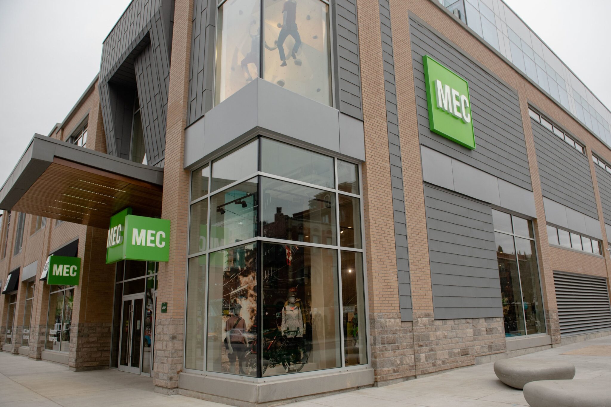 MEC Opens 1st Flagship Store on Toronto’s Queen Street West [Photos]