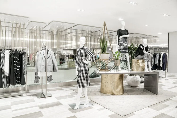 Canadian Retailers Incorrectly Positioning Sales Associates as ‘Stylists’: Expert