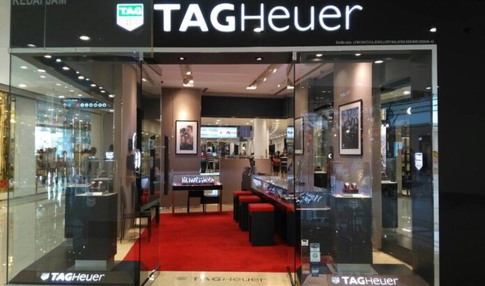 TAG HEUER