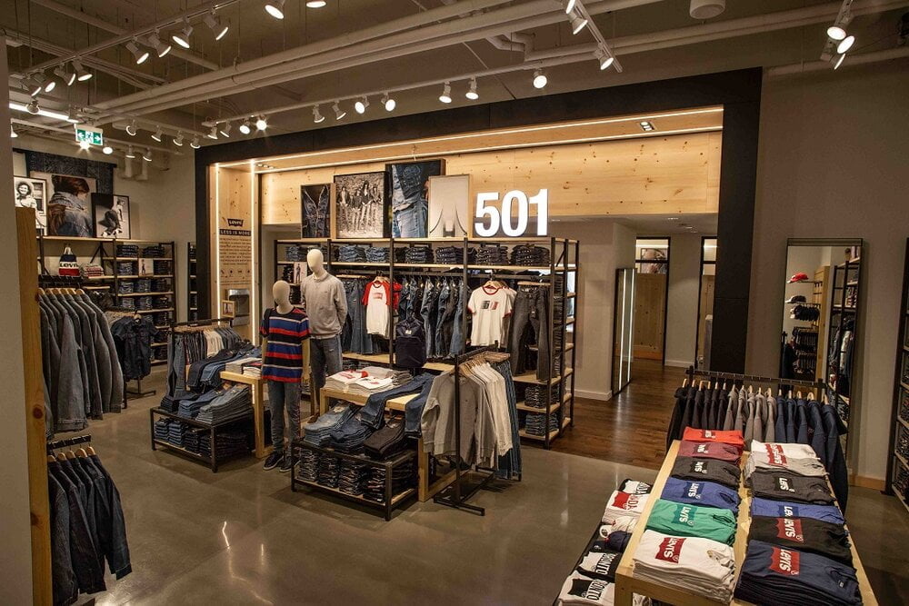 Canadian Concept Store Expansion 
