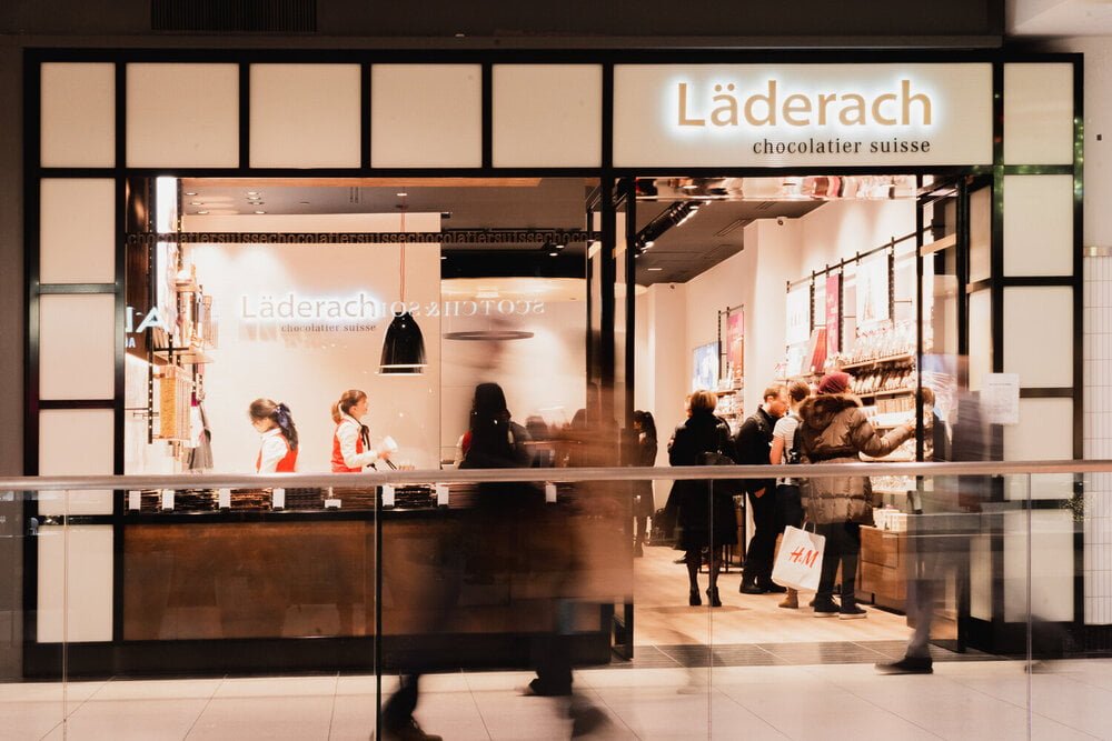 Exterior of Läderach store in the CF Toronto Eaton Centre. Photo: Läderach