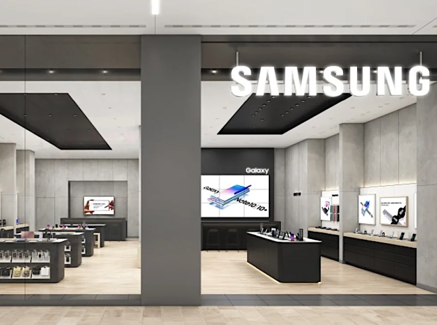 SAMSUNG STOREFRONT IN A MALL