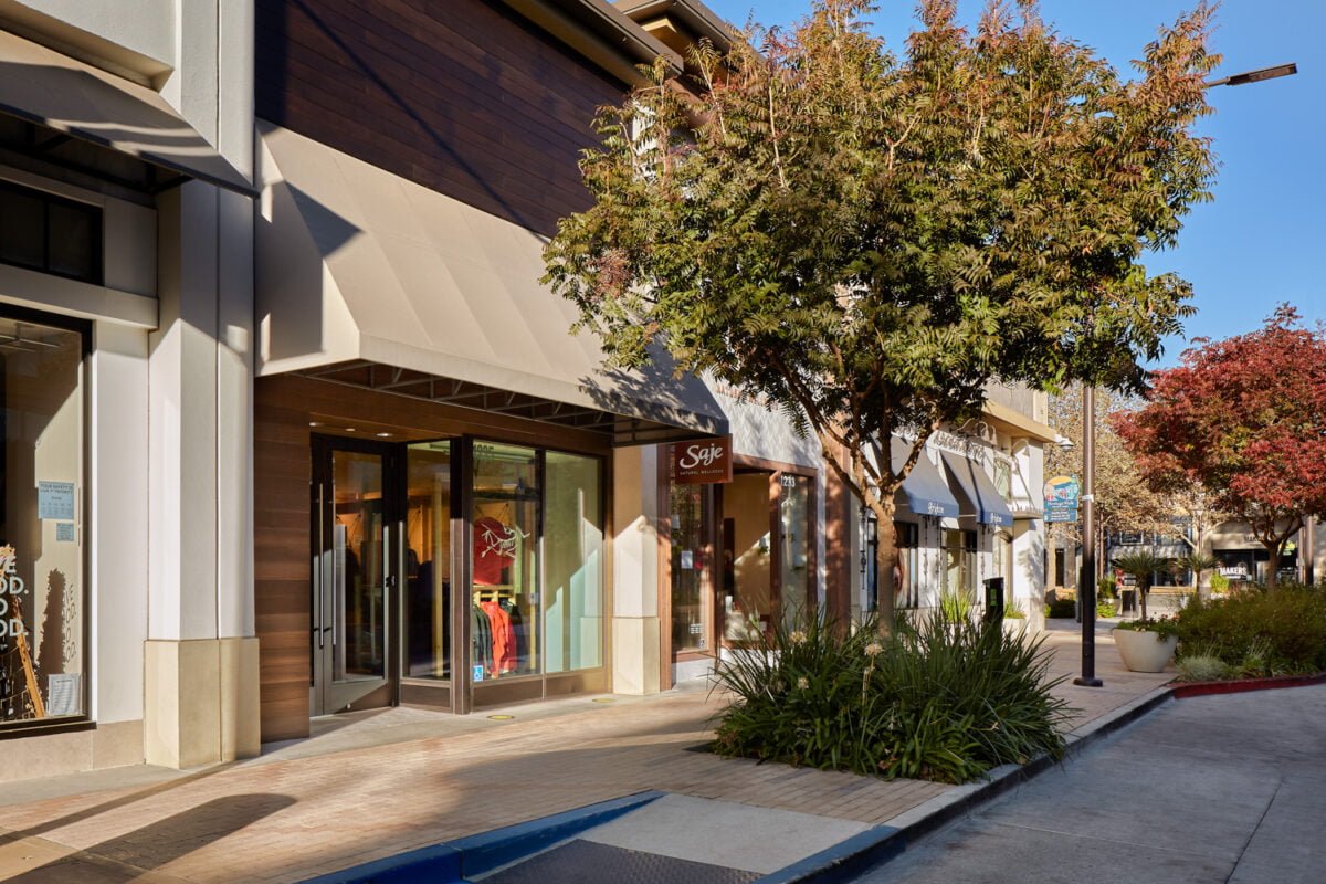 Exterior of new Arc'teryx Icon store in Walnut Creet, CA. Photo: Arc'teryx