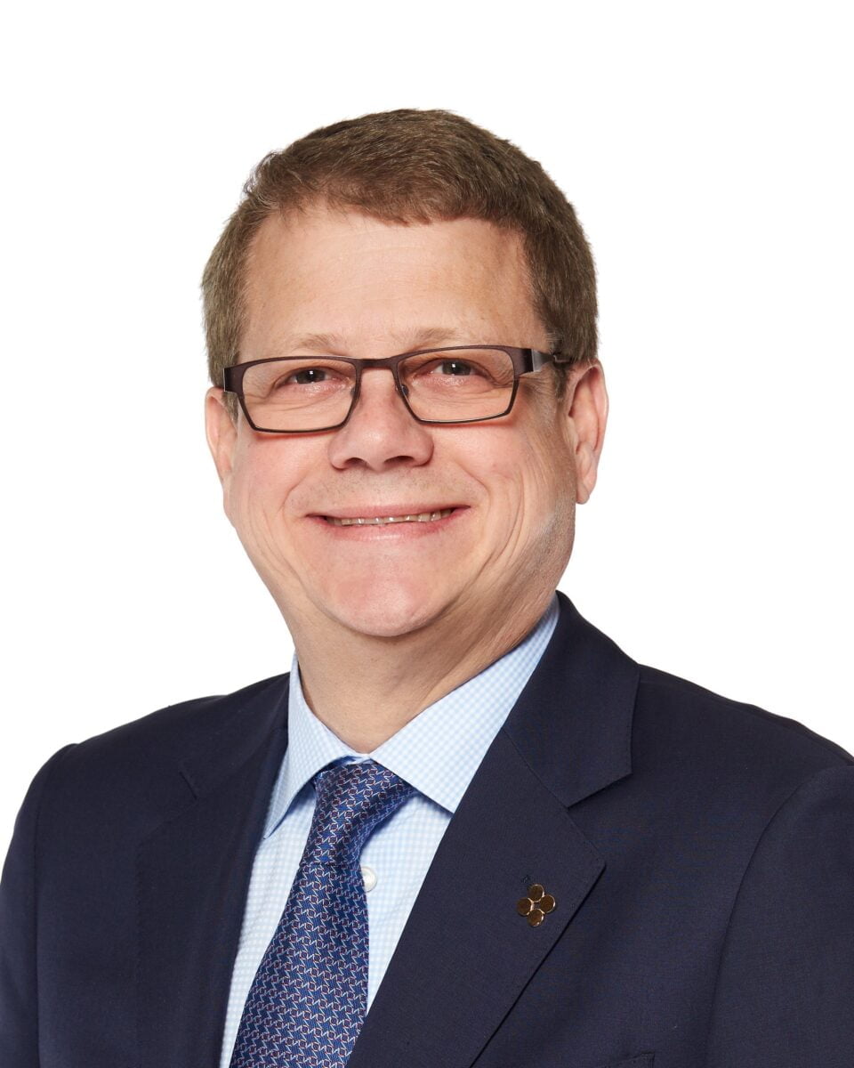 headshot of Michael Medline