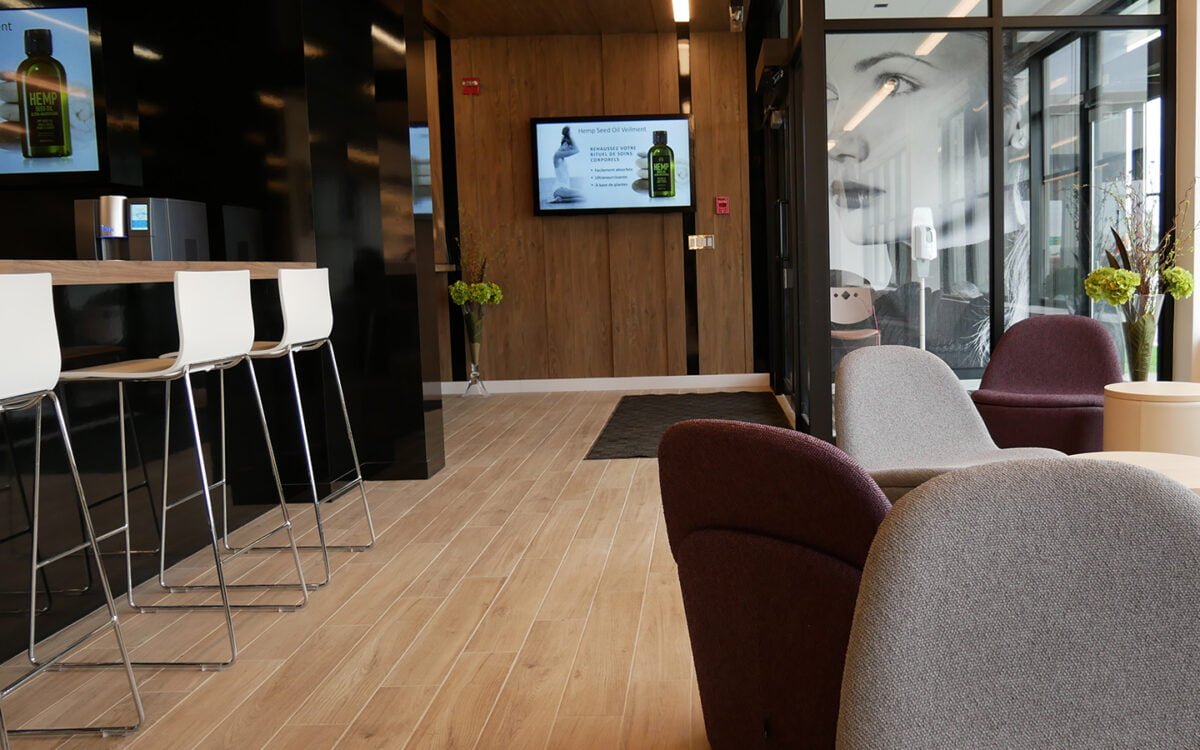 AVON LOUNGE AREA IN MONTREAL'S AVON STUDIO. PHOTO: AVON