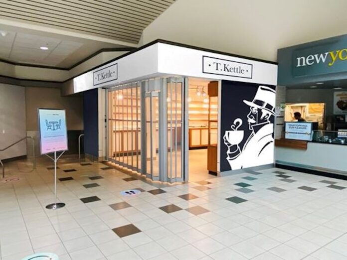 T.Kettle store read to open. photo: t.kettle