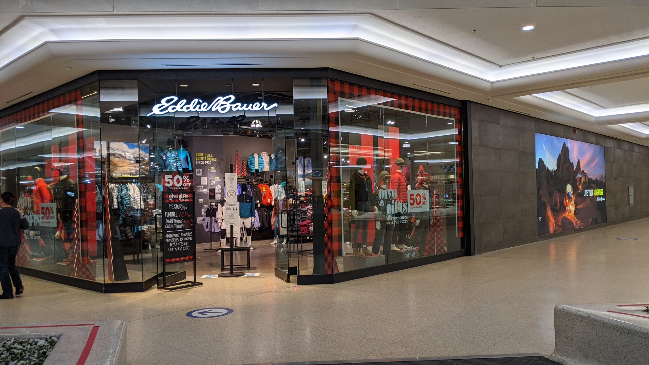 Eddie Bauer at West Edmonton Mall