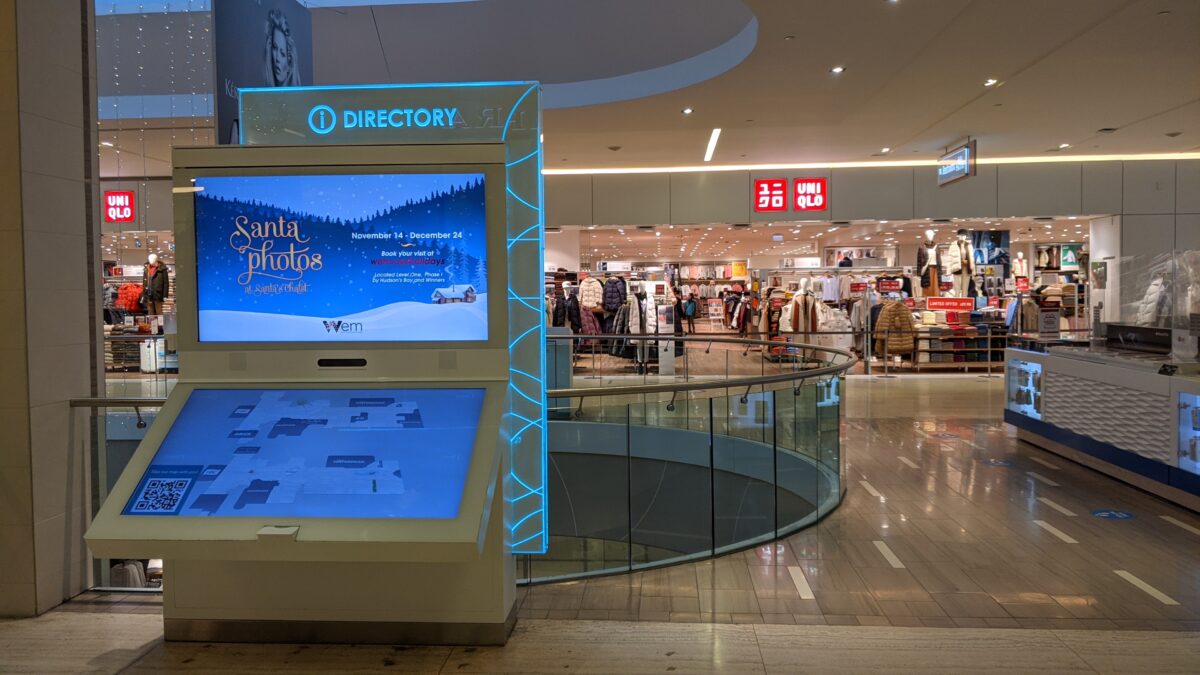 UNIQLO at West Edmonton Mall