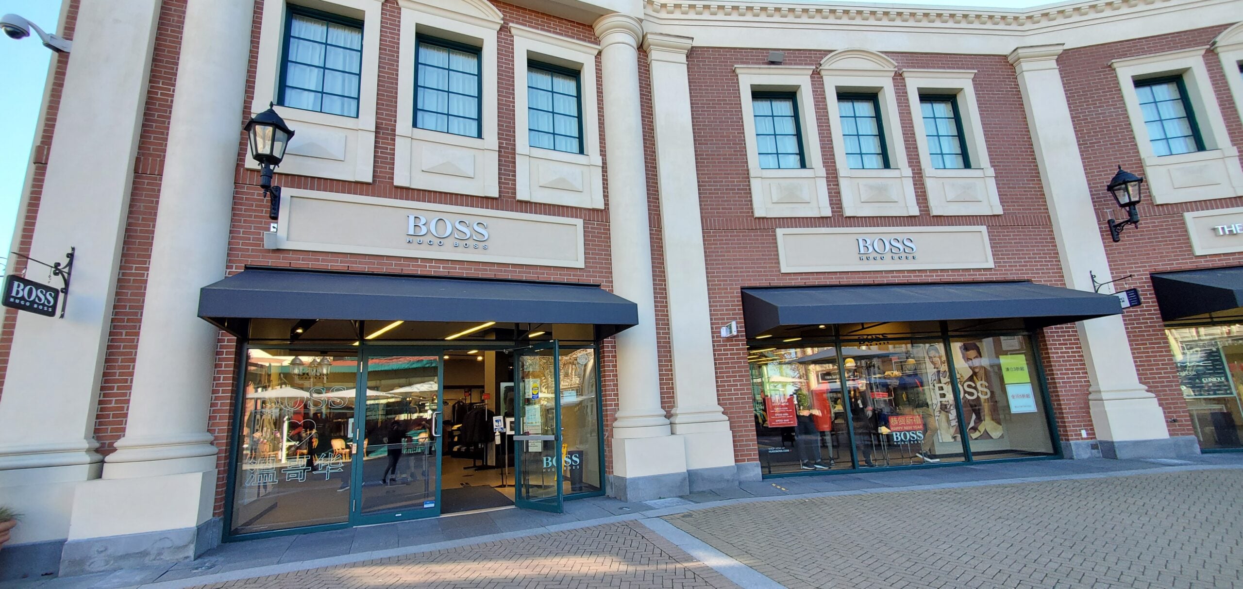 BOSS at McArthur Glen Vancouver