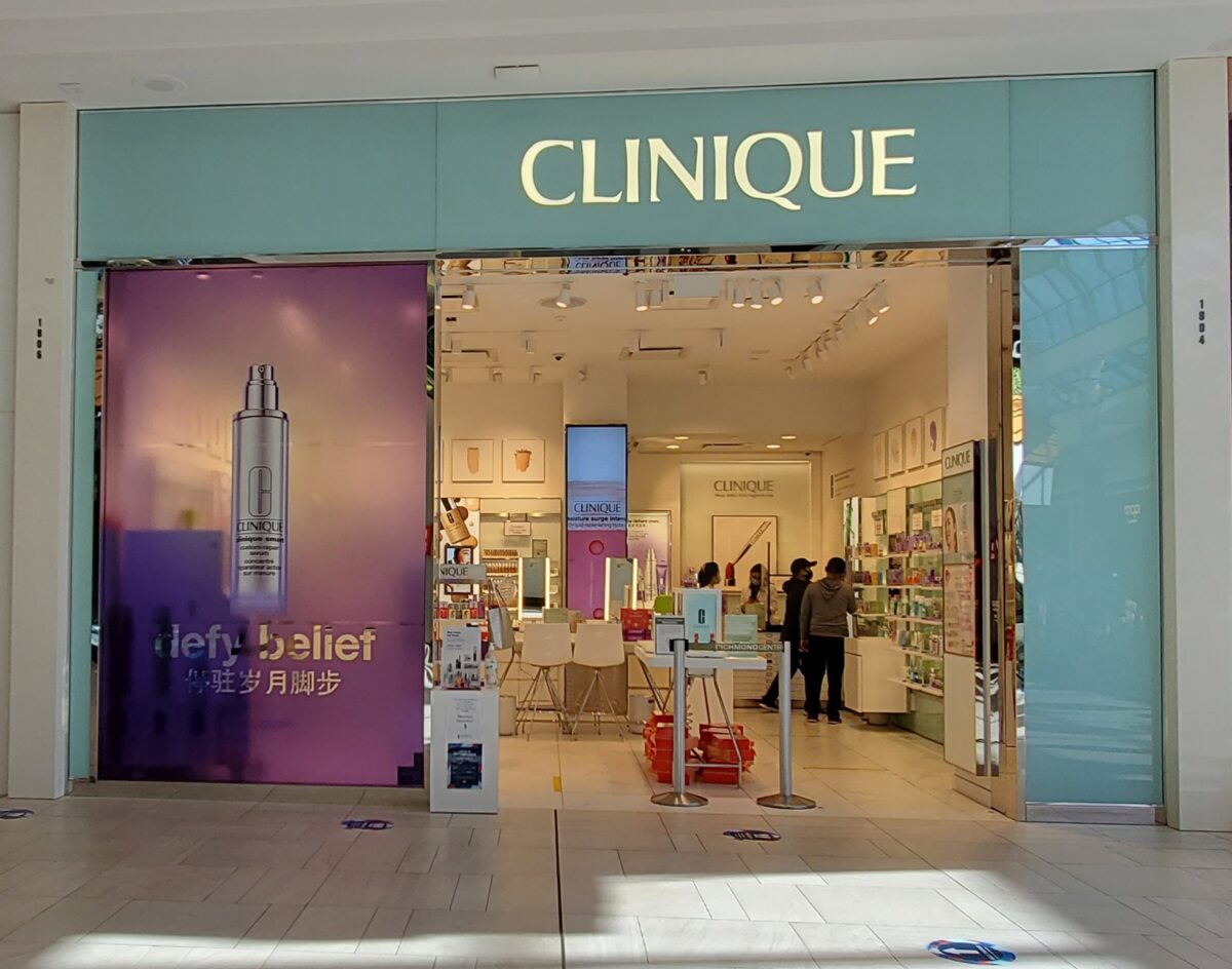 Clinque at CF Richmond Centre