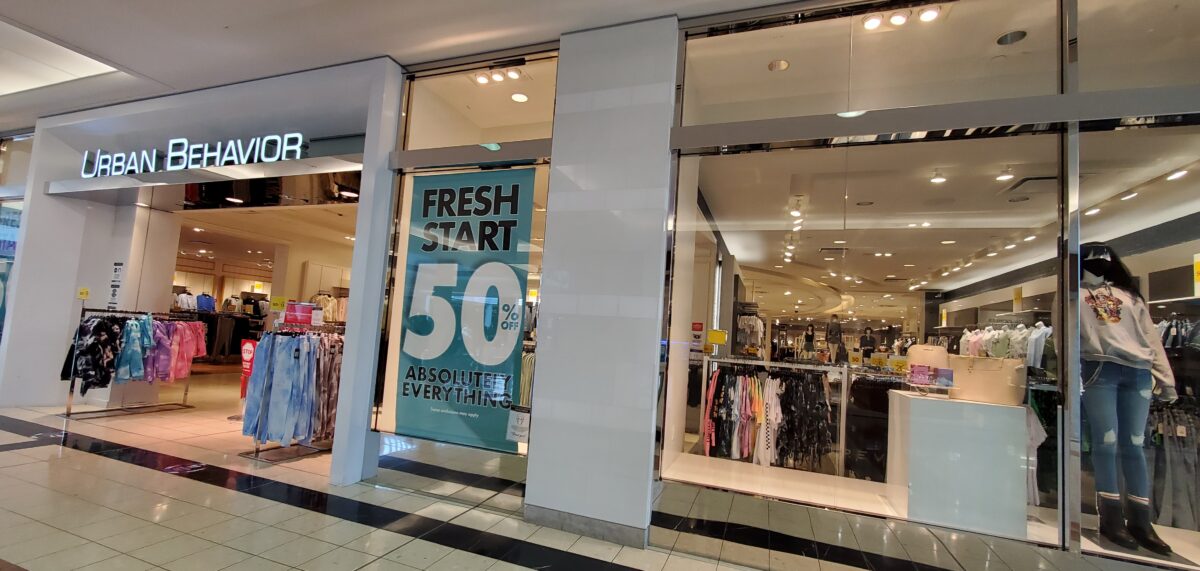 Urban Behavior at CF Richmond Centre.