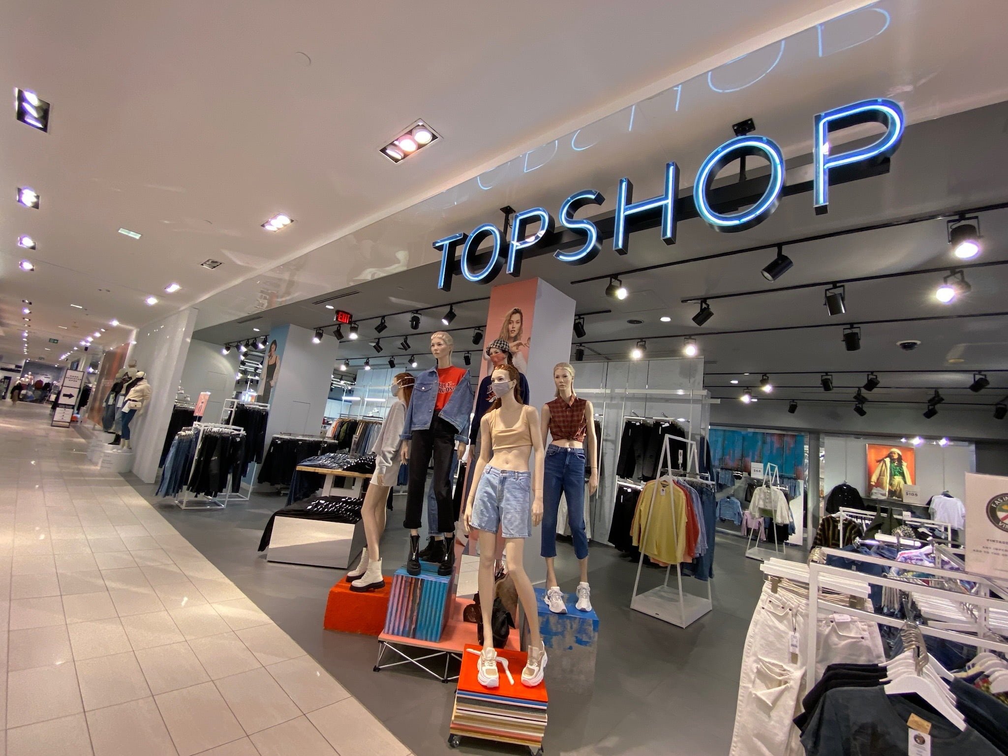 TopShop to Exit Hudson’s Bay and Shut All Stores After 10 Year Run in Canada