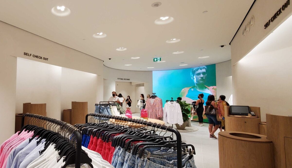 Self checkout stations at Zara reopening at Metrotown Mall (July 23, 2021)