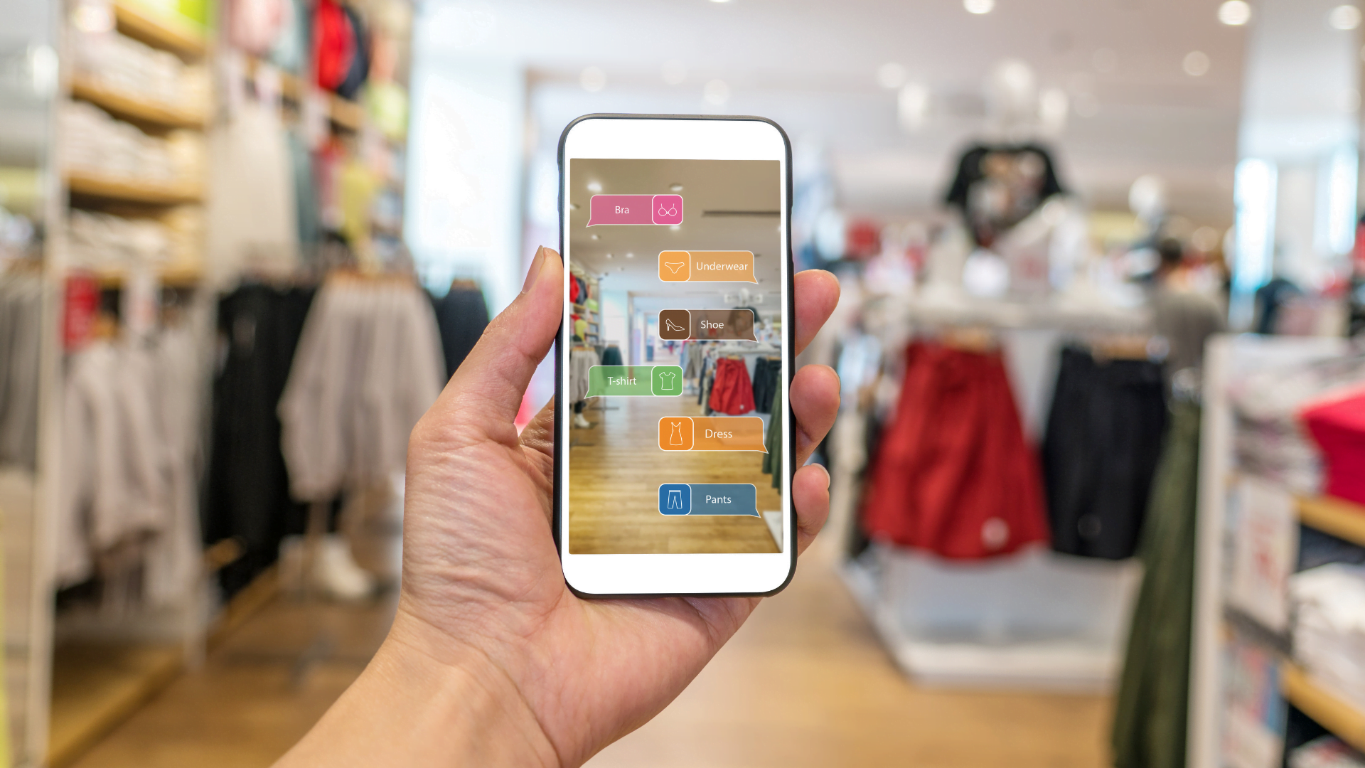 Virtual and Augmented Reality Technology to Entirely Change the Retail Shopping Experience in Canada: Interview with ‘Retail Prophet’ Doug Stephens