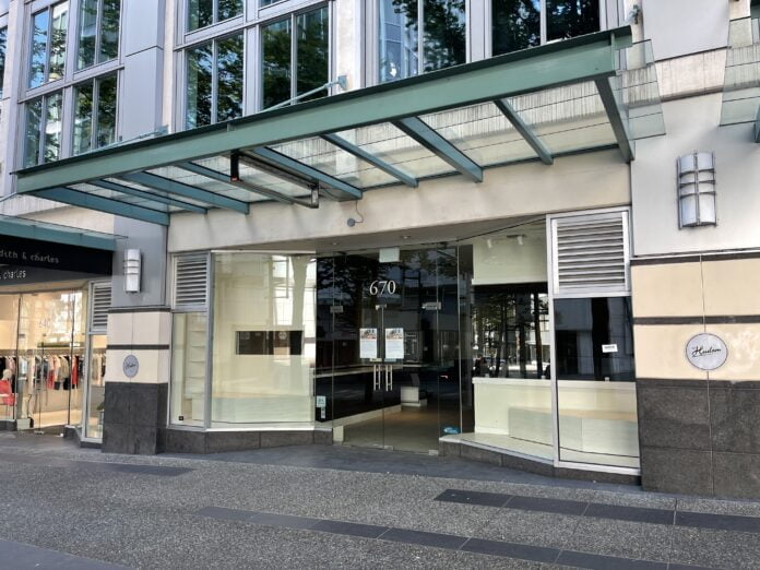 Former FYidoctors location on Granville Street in Vancouver (July 2021)
