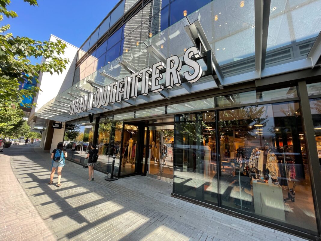 Urban Outfitters at The Amazing Brentwood in Burnaby BC (July 2021).