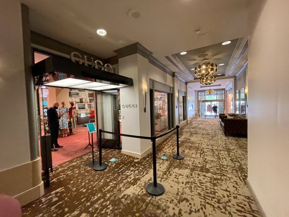 GUCCI interior entrance at Fairmont Hotel Vancouver (June 2021)