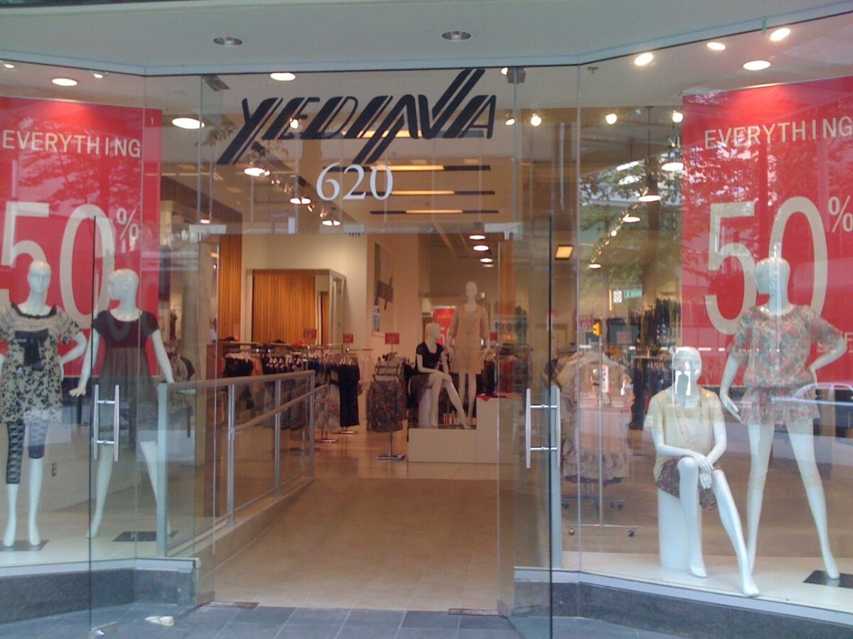 Yedina Grand Opening photo of downtown Vancouver boutique in July 2010