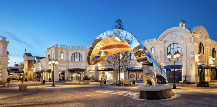 1 - McArthurGlen Designer Outlet YVR Photo