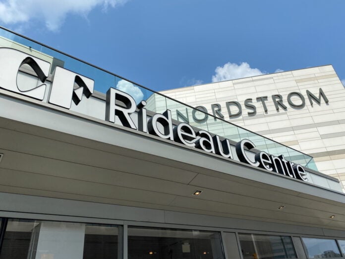 CF Rideau Centre. Photo: Dustin Fuhs.
