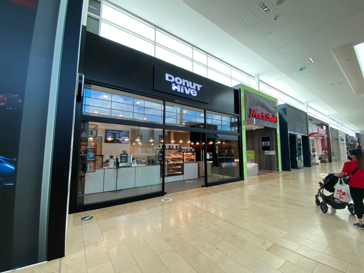 Donut Hive at Yorkdale Shopping Centre