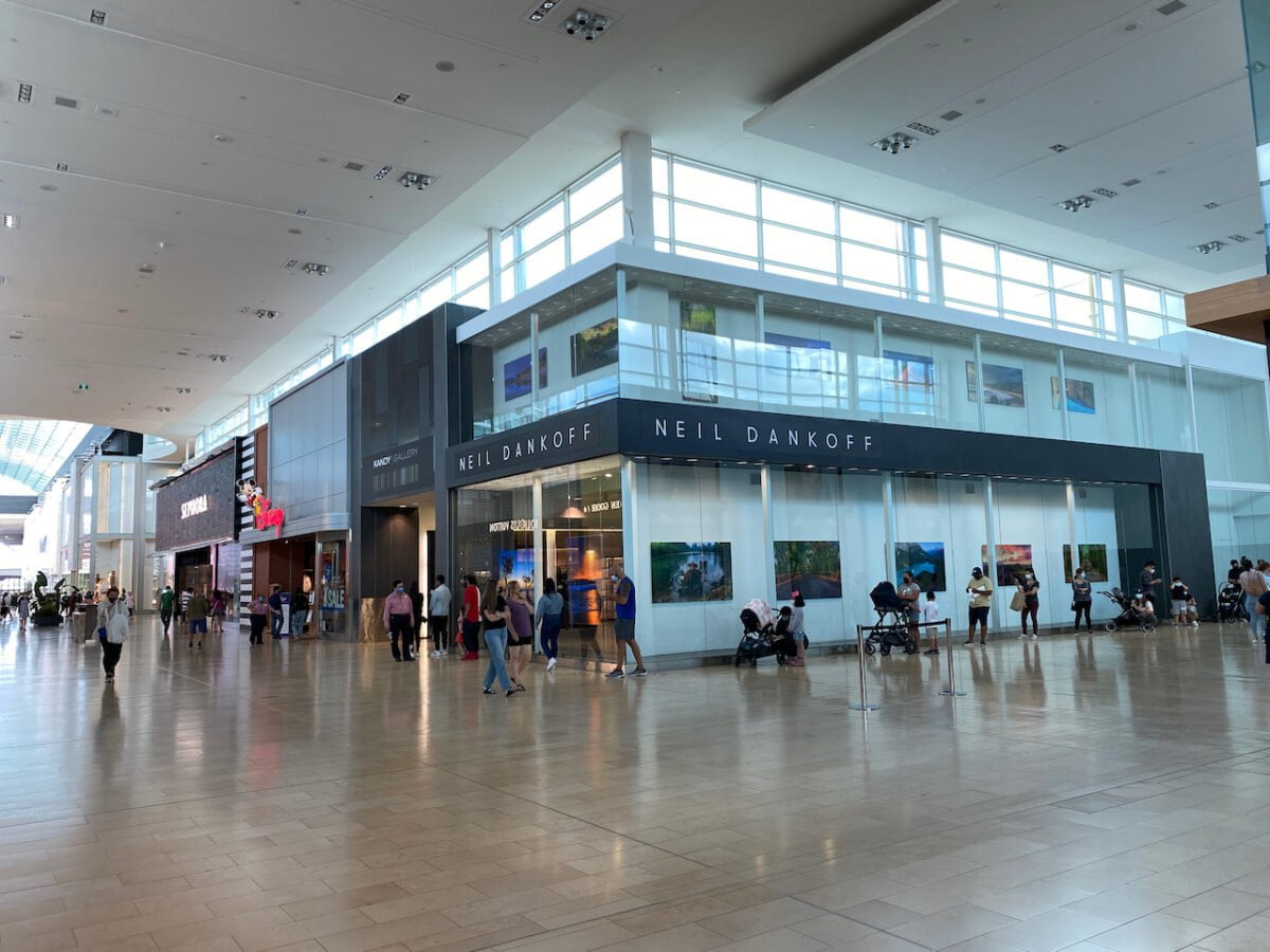 Disney Store Closing Lineup at Yorkdale Shopping Centre