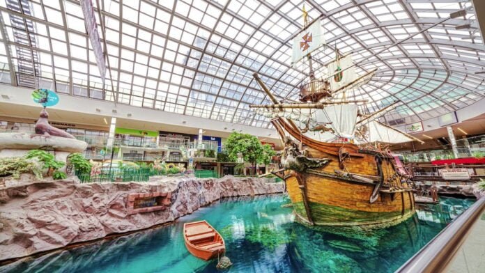 West Edmonton Mall