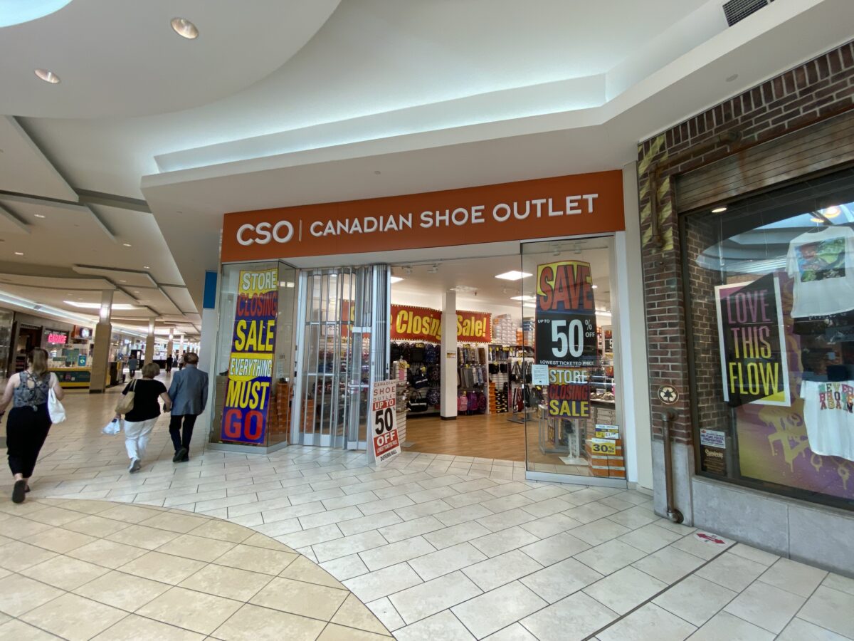 Canadian Shoe Outlet at Dufferin Mall