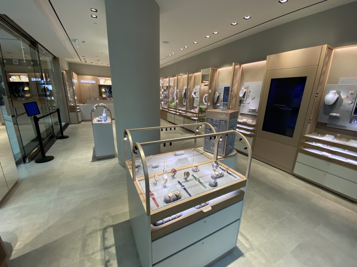 Swarovski at CF Toronto Eaton Centre 