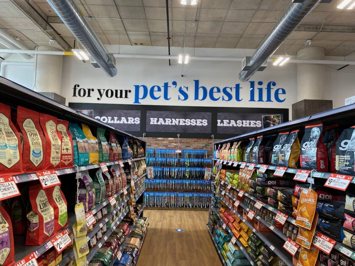 Ren's Pets at Liberty Village