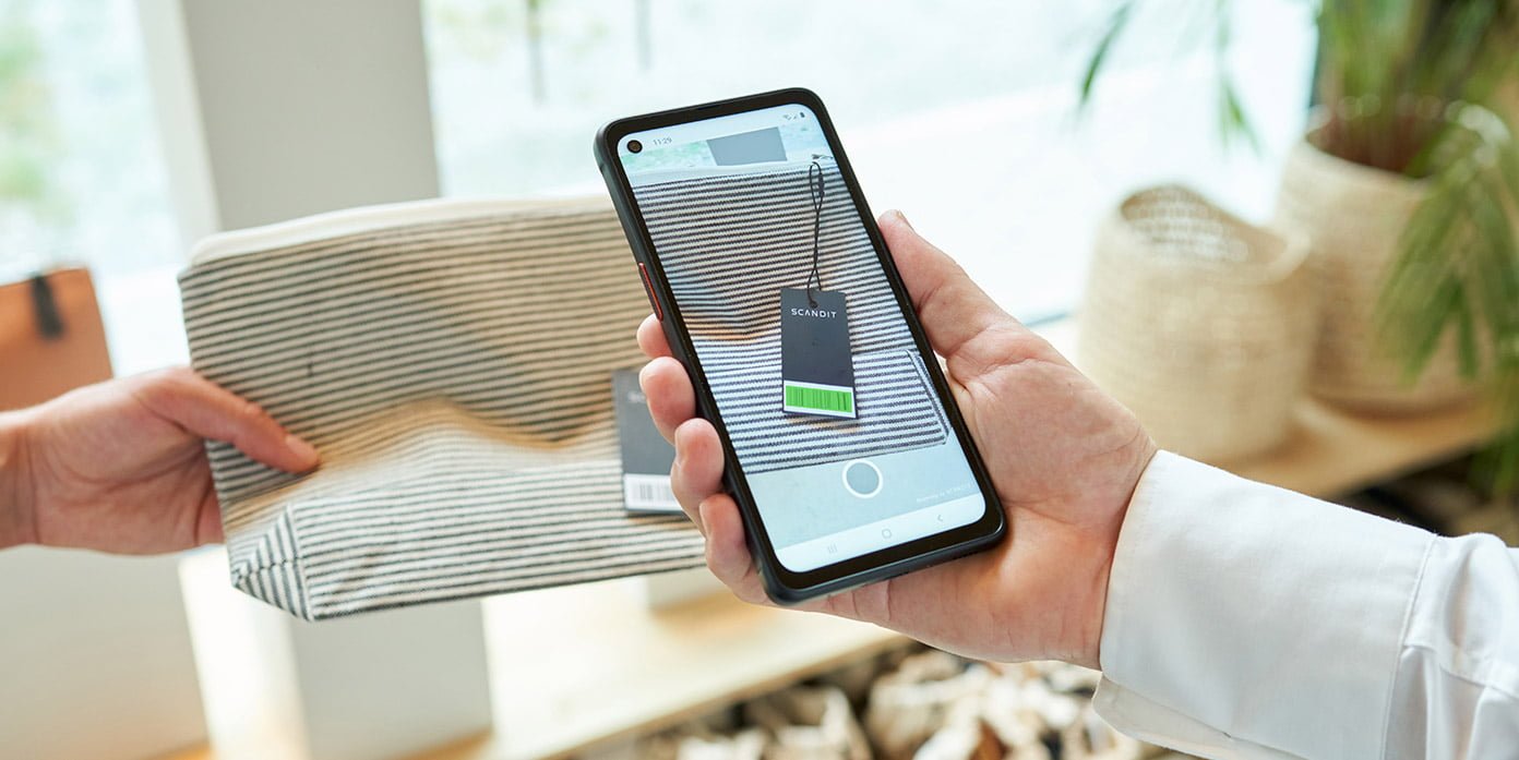 Samsung Launches Knox Capture Technology Allowing Enterprise-Grade Barcode Scanning with Galaxy Devices