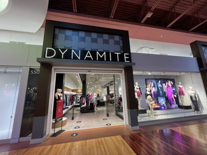 Dynamite at Tsawwassen Mills in Delta, BC (December 2021). Photo: Lee Rivett.