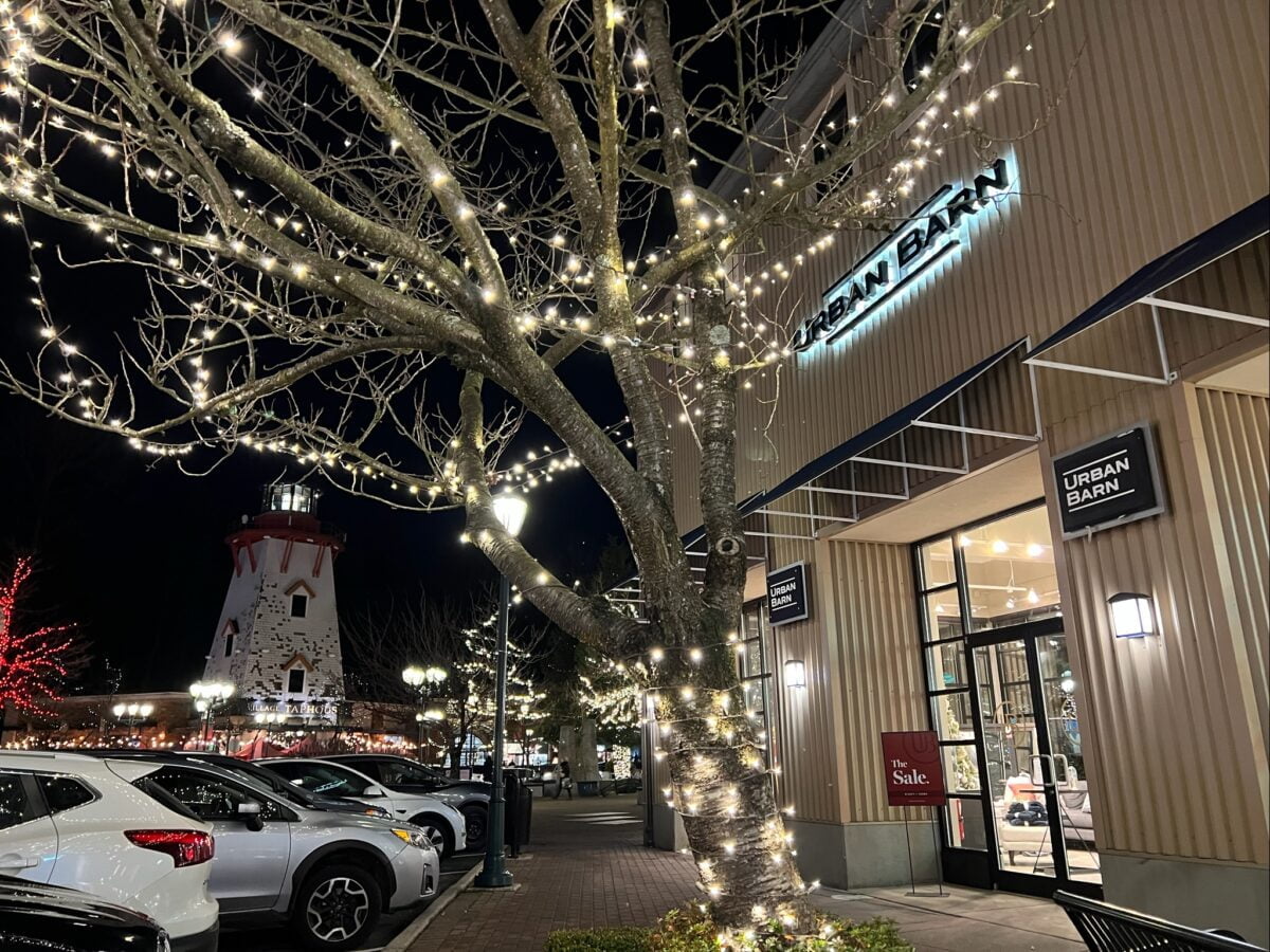 Urban Barn lit for Christmas 2021 at The Village at Park Royal in West Vancouver (December 2021). Photo: Lee Rivett.