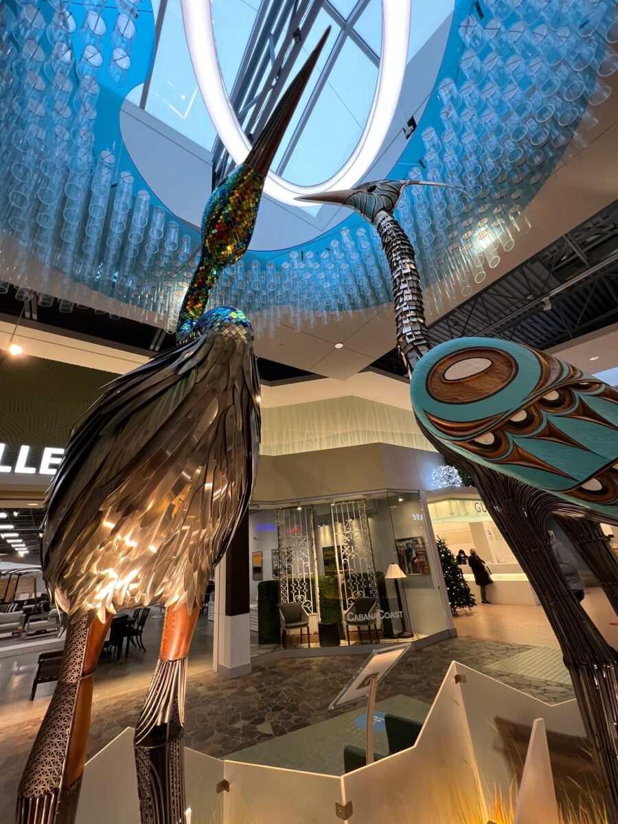 Art Installation at Tsawwassen Mills in Delta, BC (December 2021). Photo: Lee Rivett.