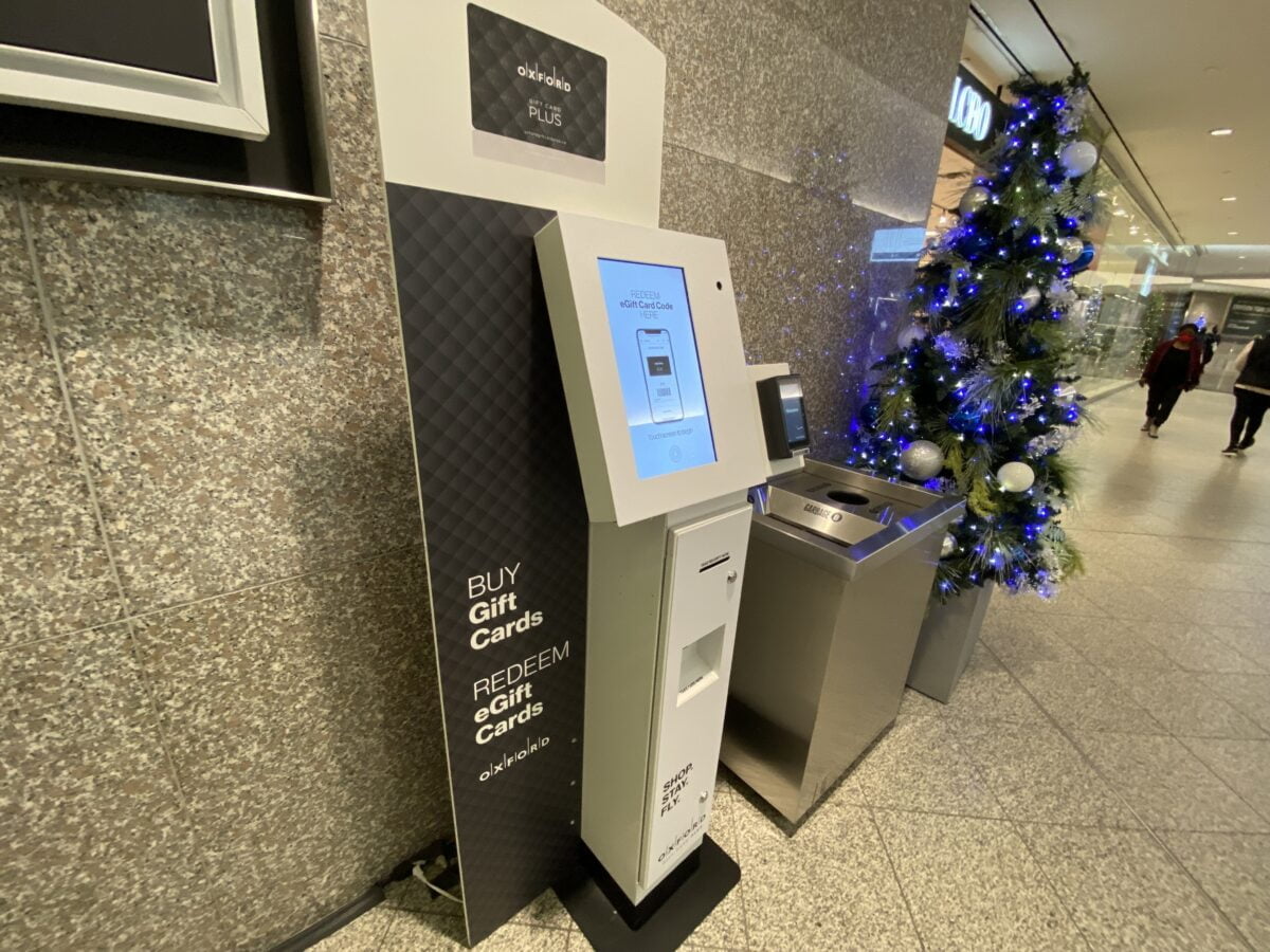 Oxford Gift Cards at Royal Bank Plaza