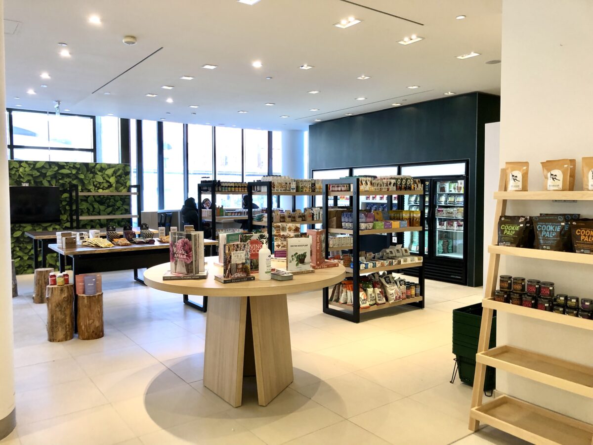 XMarket Café at the Rideau Hudson’s Bay in Ottawa