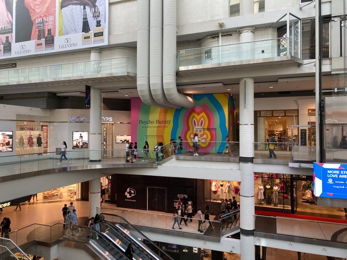 Psycho Bunny Construction at CF Toronto Eaton Centre 
