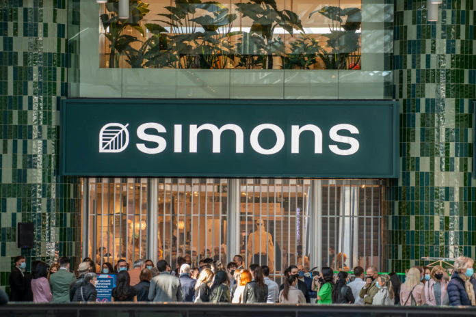 New Simons store at CF Fairview Pointe Claire