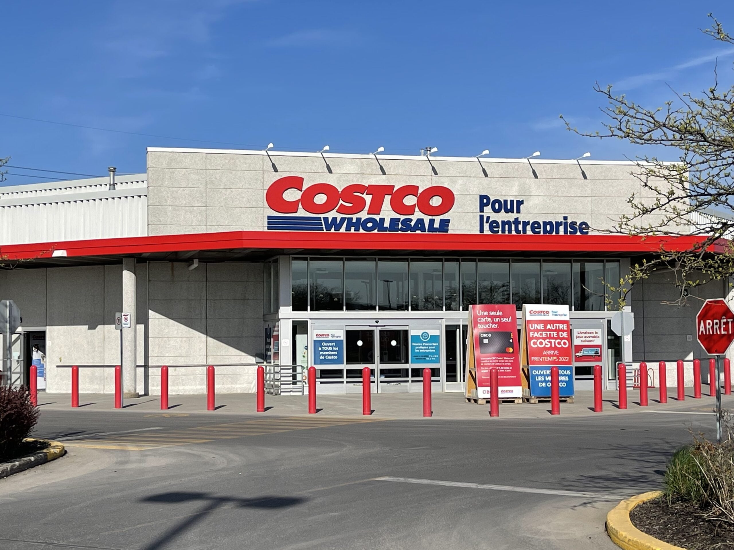 Costco Anjou Business Centre