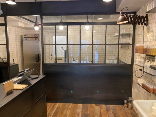 Le Labo Opens ‘Rustic’ Storefront in Toronto’s Yorkville Area [Photos]