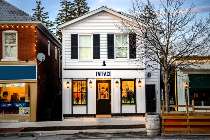 FatFace-NOTL-LoRes-Int-Ext-03-30-2023-Mike-Black-PhotoWorks-dot-com--2500x1666
