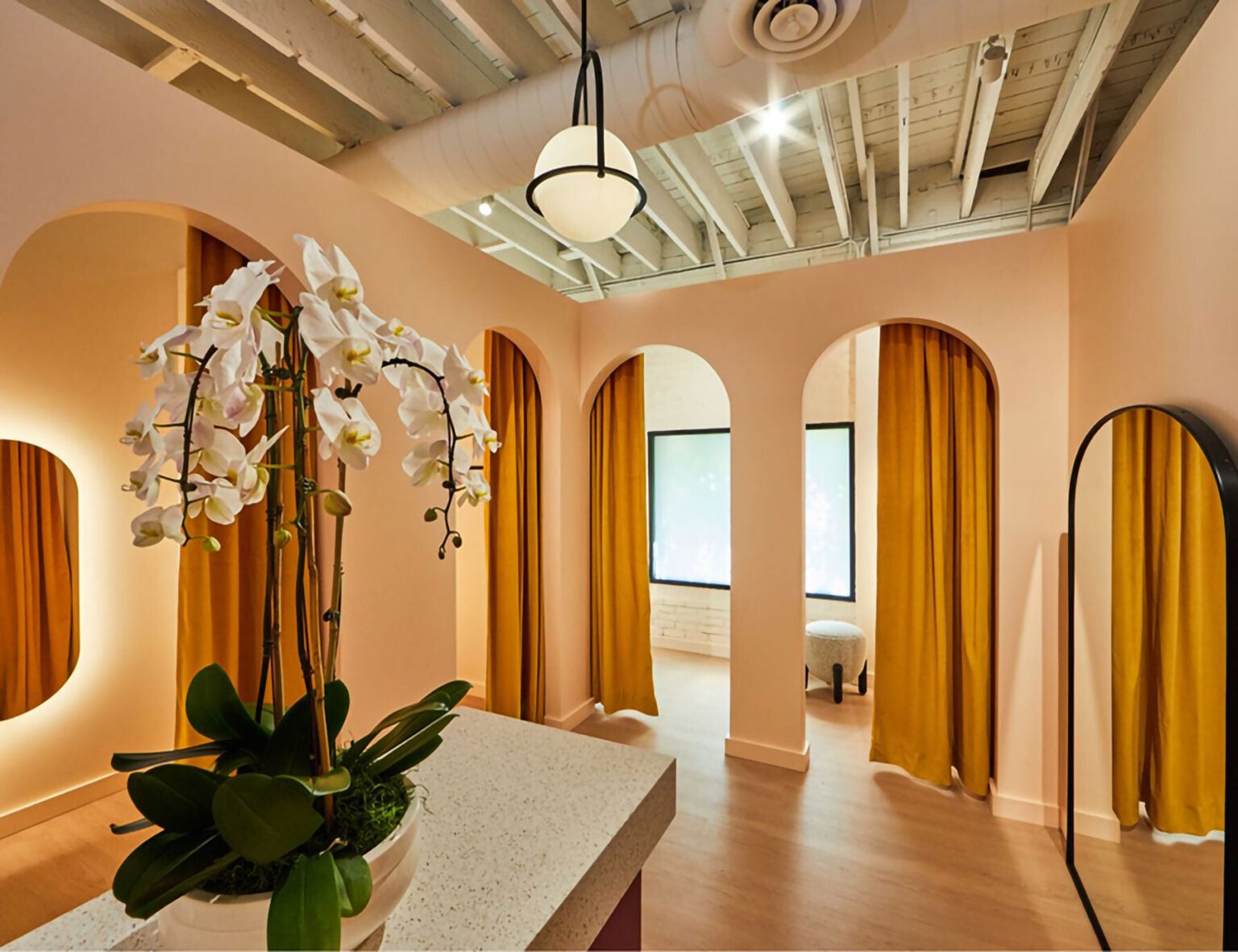 Knix Store Knix to Open 6 New Stores in Canada Amidst Rapid Expansion; Continues ...