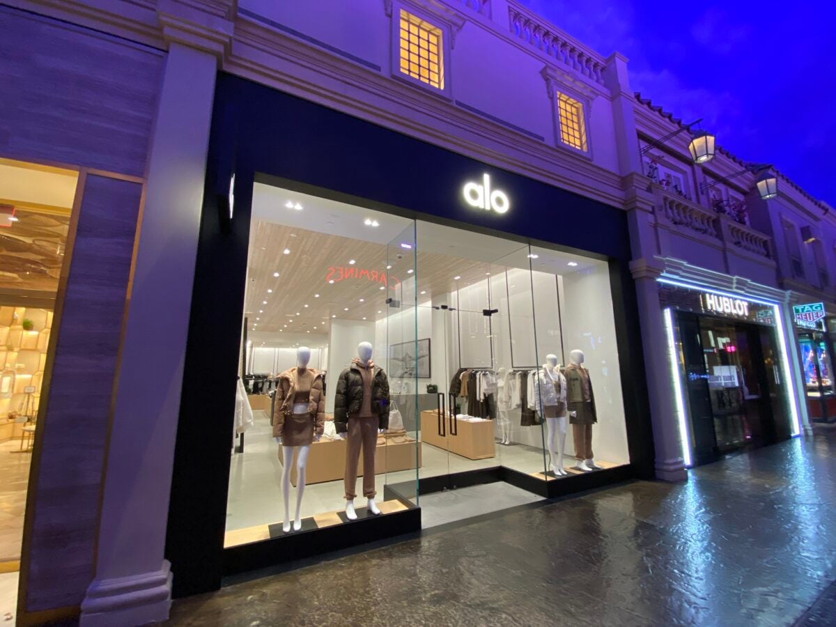 Alo Yoga Entering Quebec Market Amid Ongoing Canadian Store Expansion