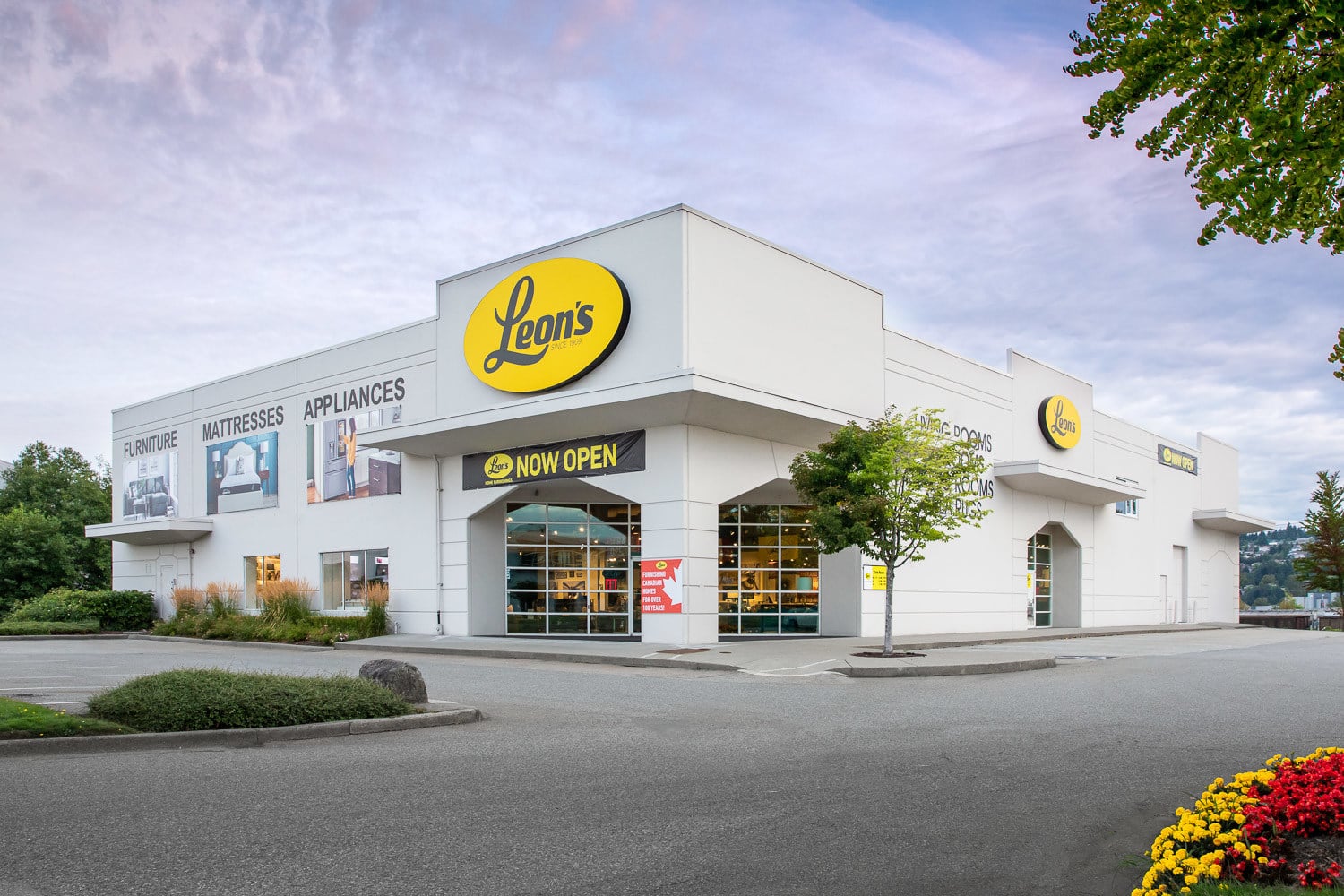 Leon’s Furniture sees dip in sales in Q1