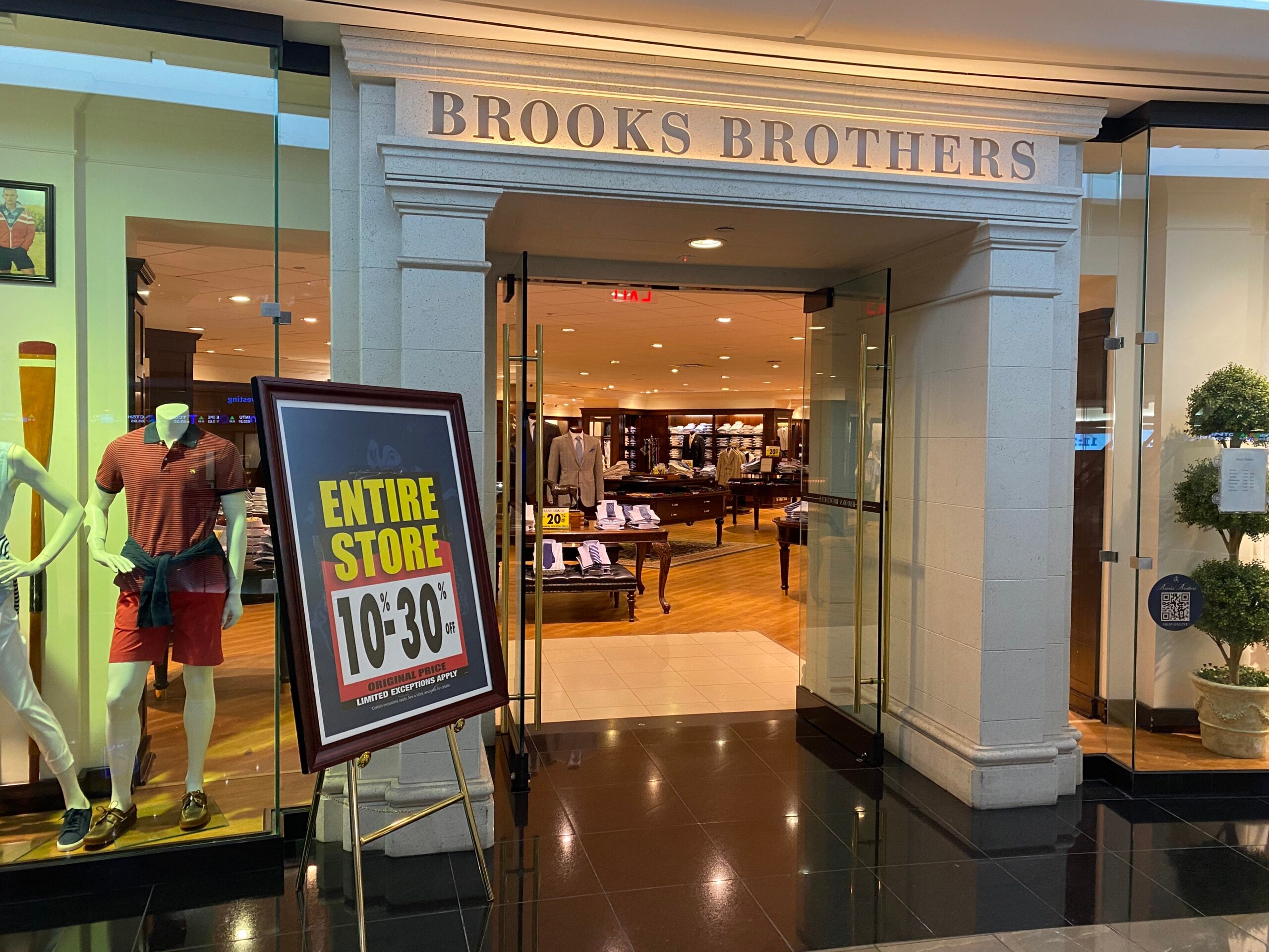 Ted Baker, Brooks Brothers and Lucky Brand Stores in Canada to Close Following Financial Struggles