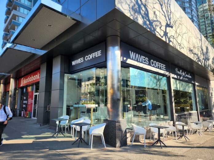 Waves Coffee House