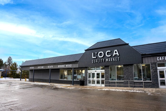 Andys IGA Exterior 3