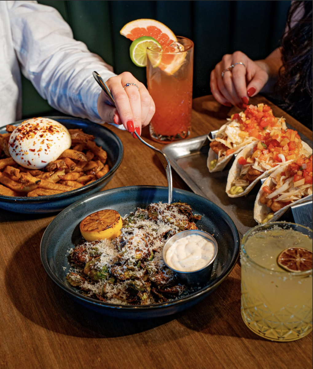 Photo: Birdhouse Wingerie & Bar